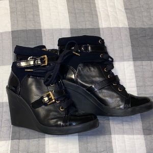 Michael kors wedge bootie